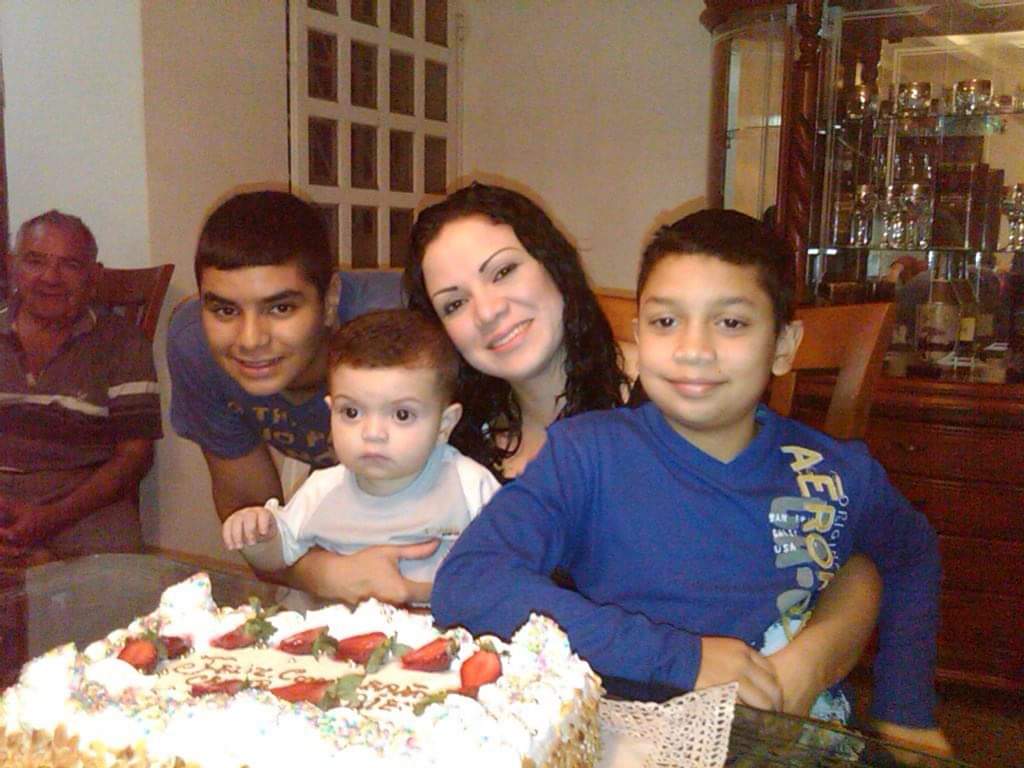 marrerohernande's tweet photo. Un antes y un después con mis hombres 🤩💕 https://t.co/6mqjSHX5li