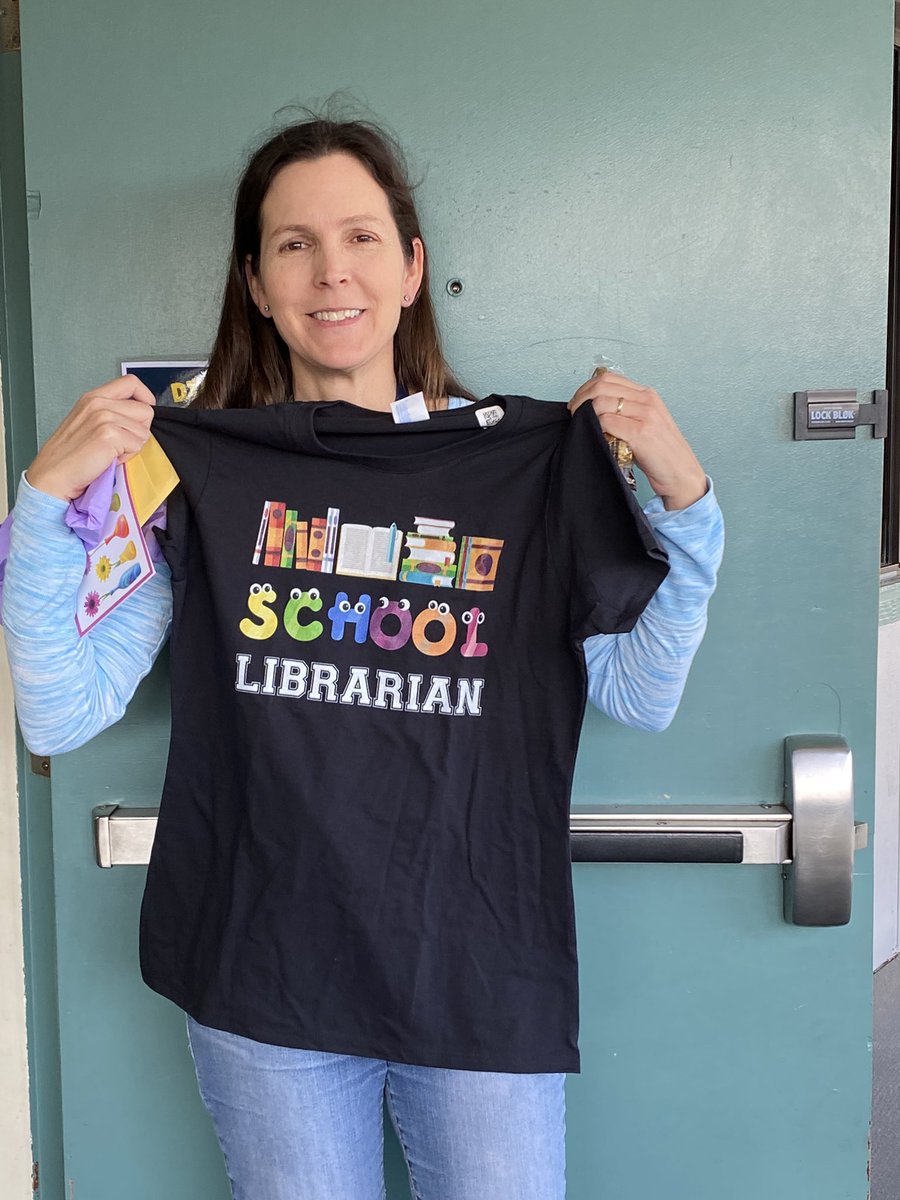 A VERY belated shoutout to our awesome librarian!!! <a href="/ih_hawks/">Ira Harbison</a> #nsdnow