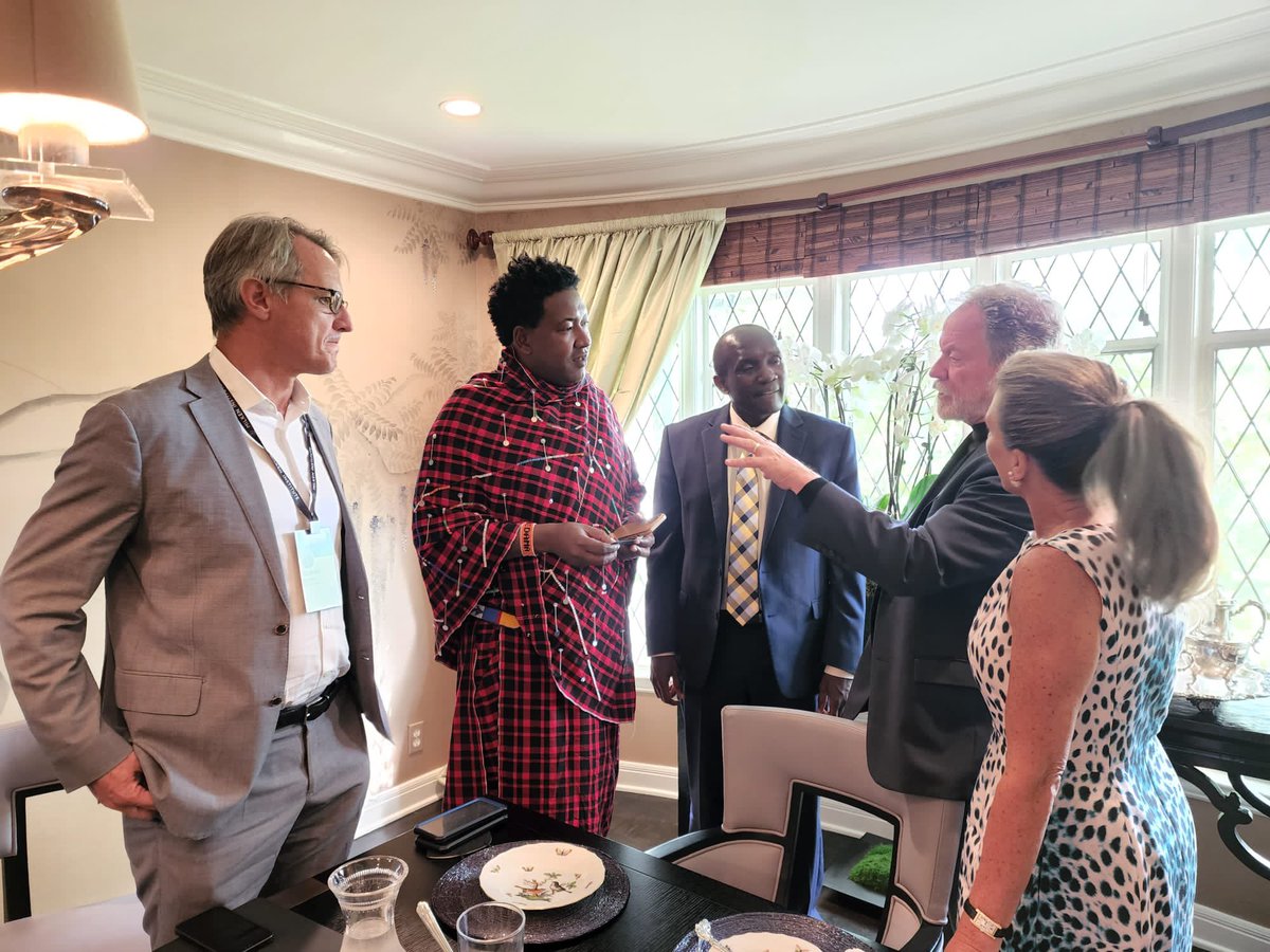 ledamalekina's tweet photo. Man made problems requires Women made solutions. Enjoyed a productive breakfast meeting with @WFPChief @micdunford powered by @ShelleyZalis and Julius Mwale lead investor MMTC. To end poverty among pastoralist we must empower their women. This I am excited about. July 15th 2022 https://t.co/0MKUUE0YdN