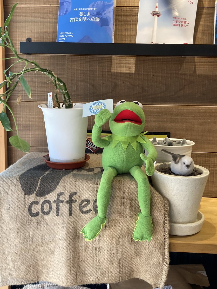 2TonTon10's tweet photo. おはようございます
昨日は歩きまくって
念���のボルディックカフェ
行きました
ので、夜に足つった🤣
#TheSongbards
#ソングバーズ
#VORTEXCAFE https://t.co/zl6FFPWOxd