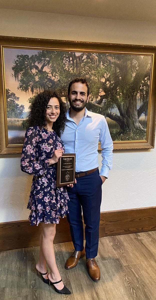 CDoueiry's tweet photo. Incredibly honored to have been inducted into MUSC's Student Leadership Society with the support of my mentors, family, and friends. Inspired by all the inductees' contributions to the MUSC community, its interprofessionalism, and diversity and inclusion. @muscspsd @musc_cgs https://t.co/V4IzAvY5uA