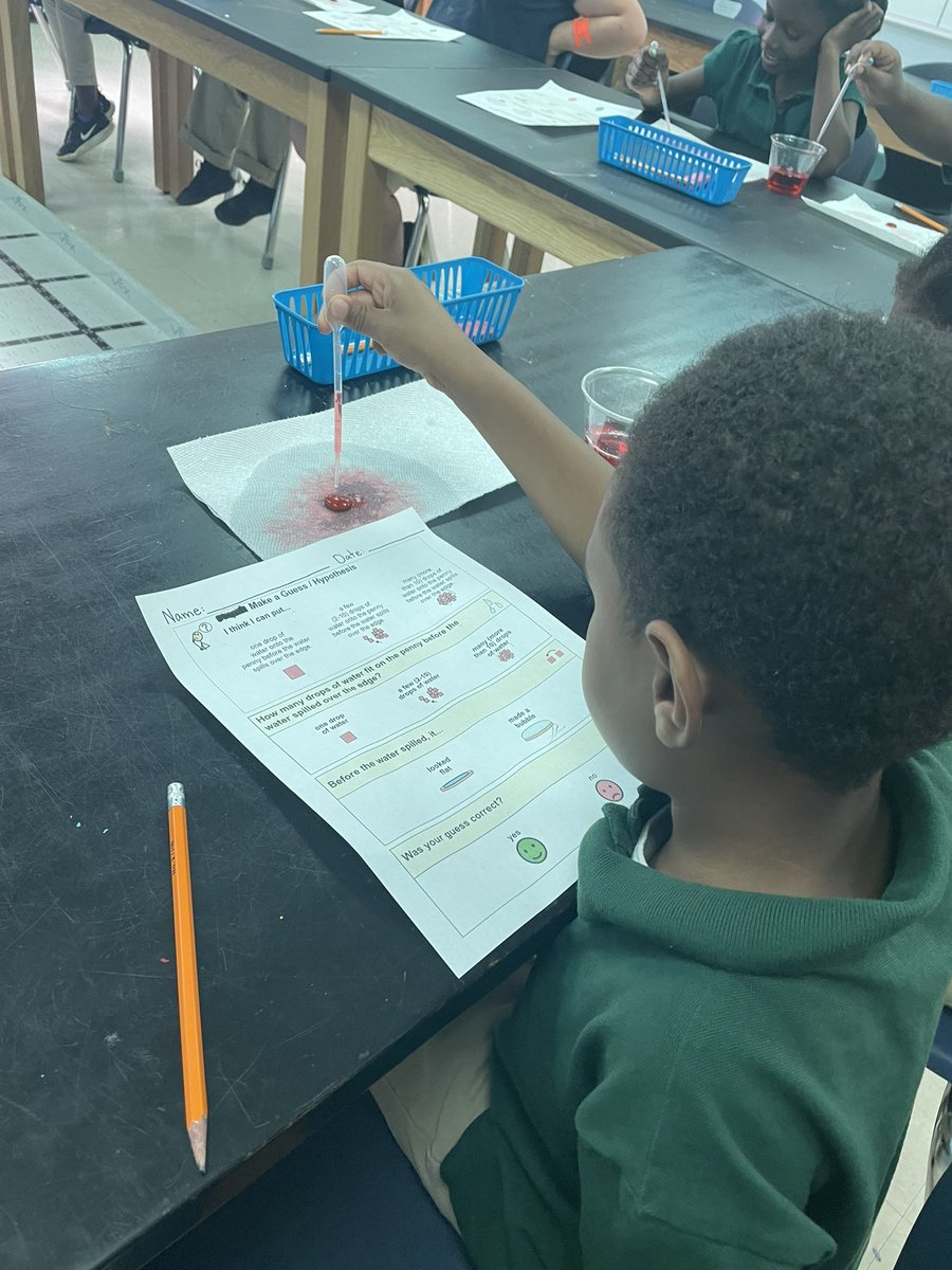 We had a great time in the science lab with Mrs. Russell!