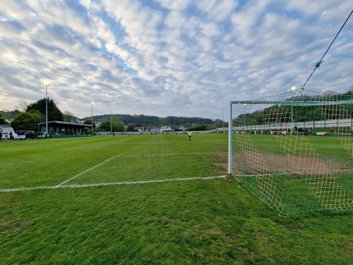 StBFCPaul's tweet photo. @tregorrick 2v3 @charlestownfc  Att.144 An excellent crowd for tonight's youth final played @StBlazeyAFC. Well done to Charlestown. @Cornishfootball @swsportsnews @sportscornwall @cornwallfa @NonLeagueCrowd https://t.co/S9J1msr9vU