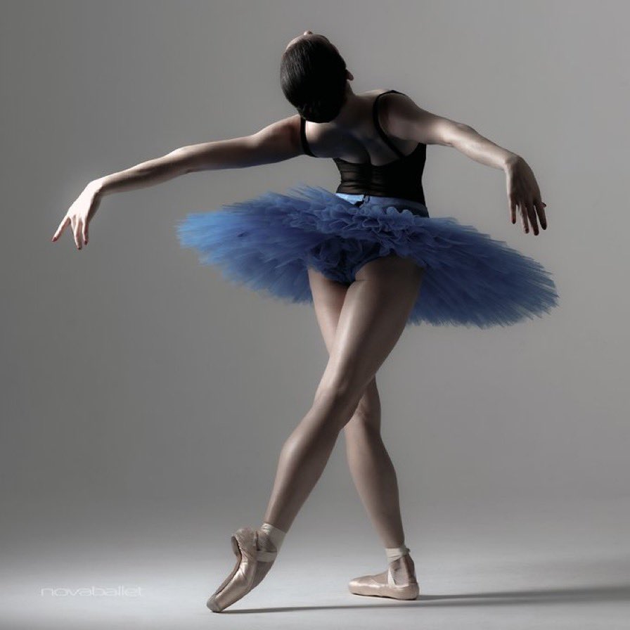 BeBalletMx's tweet photo. Martes #tututuesday #beballetdanceandfitness #beballet #beballetmexico #beballetmx #somosbeballet https://t.co/qX2yUe3f0Y