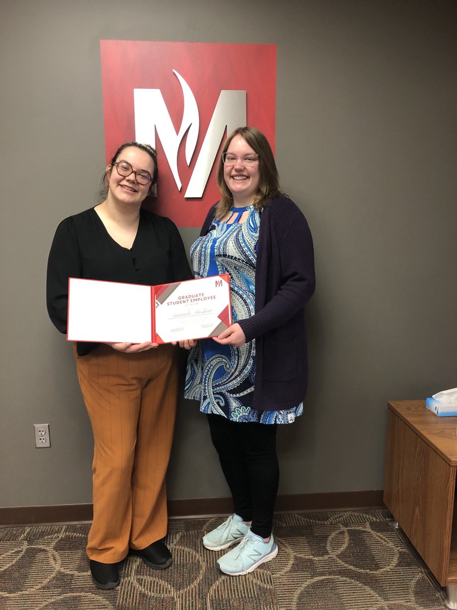 Congratulations to Amanda ⁦Bushaw on her award for Graduate Student Employee of the Year ⁦<a href="/MSUMCDC/">MSUM CDC</a>⁩ ⁦<a href="/MSUMGradStudies/">MSUM Grad Studies</a>⁩. Outstanding work on the “GRIT” program and work in the ⁦@MSUMASC⁩. #StudentEmployeeRecognition ❤️