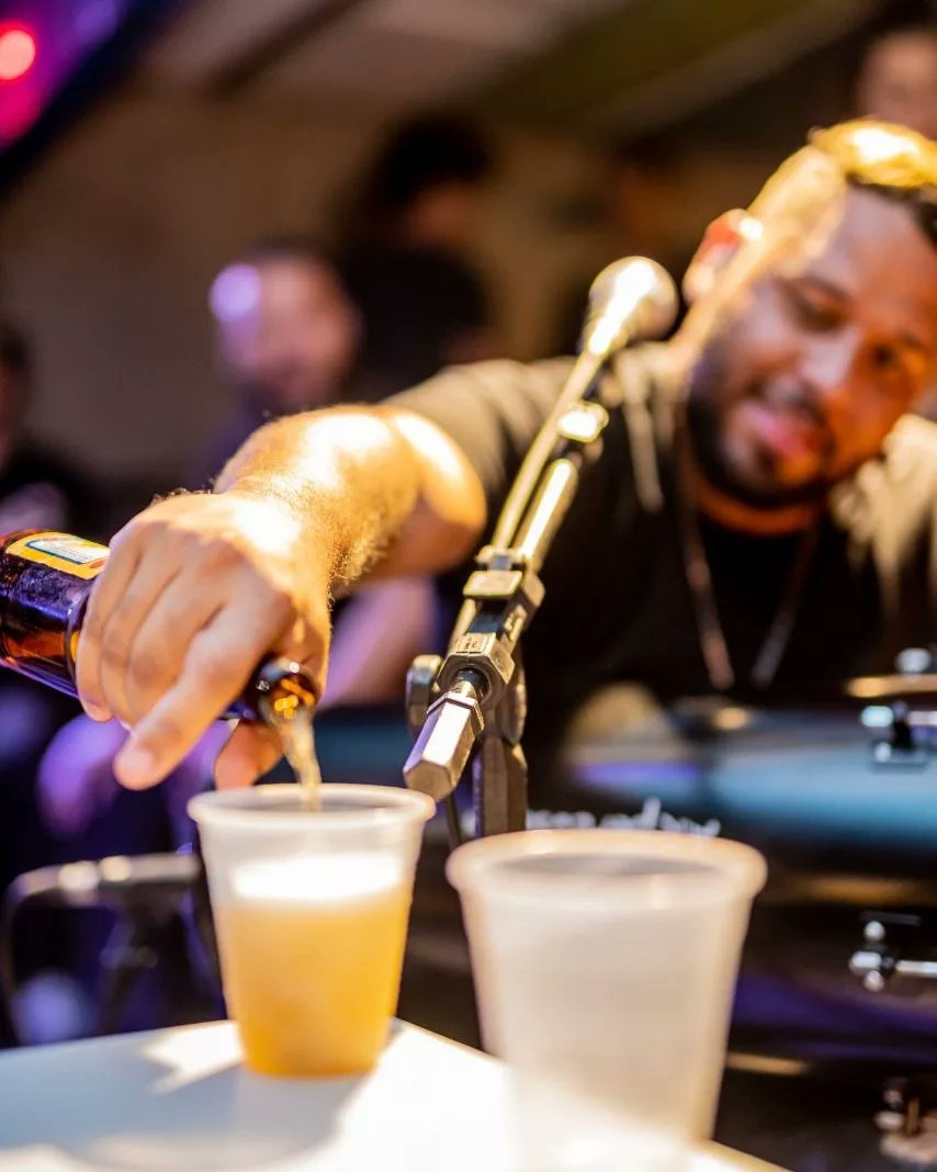 Não encha minha paciência
Encha meu COPO 🍻🤪