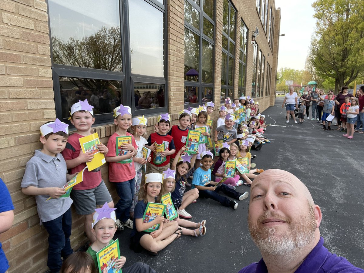 Mr_Esbenshade's tweet image. Class of 2035! Welcome to Highland Elementary and the Ephrata Area School District! Your journey officially begins August 2022! Excited for these future MOUNTAINEERS!!!! @GoMounts #LRG #EASDLifeReady @GoMountsEarly #EphrataHereICome