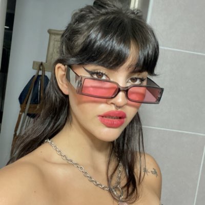 Milifer5's tweet photo. #NuevaFotoDePerfil https://t.co/1uv9WsvPmY