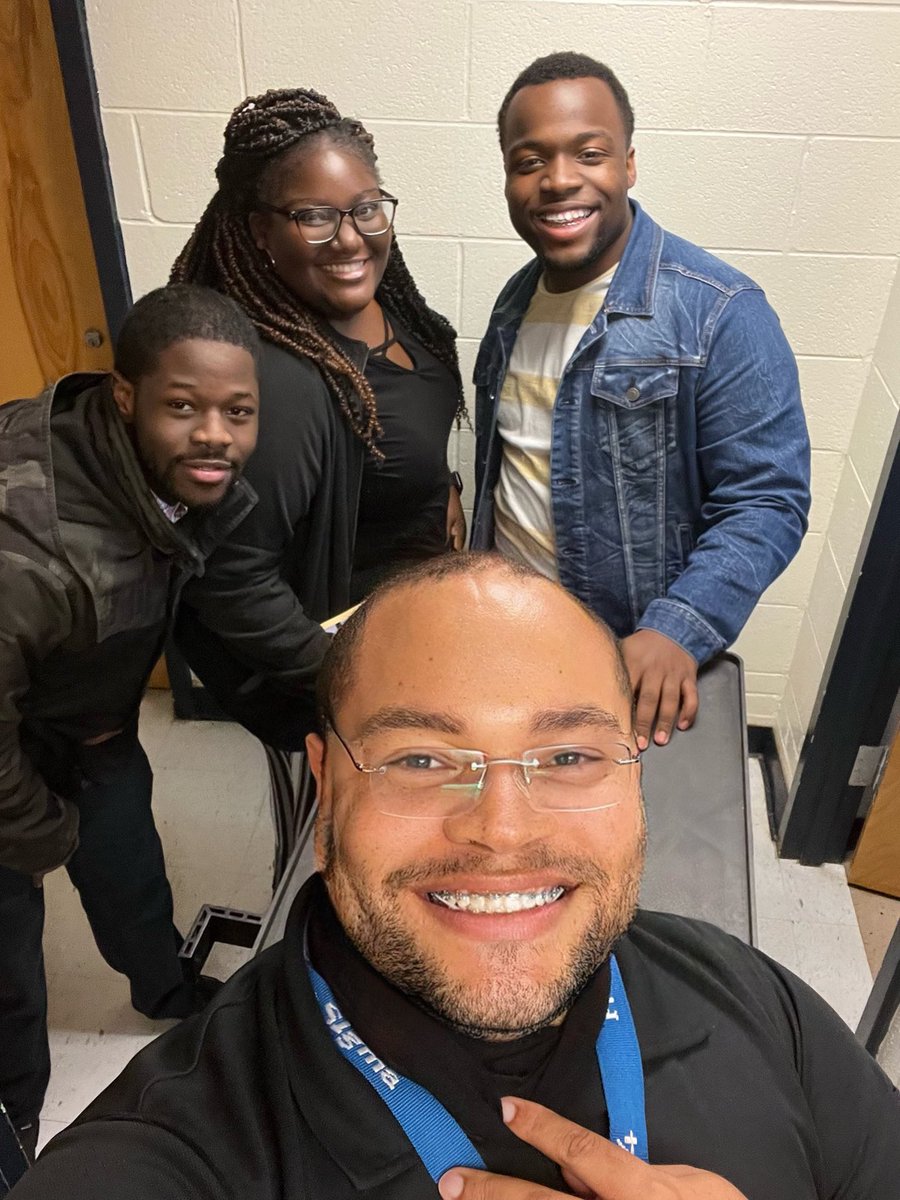 JamesHolcombIII's tweet photo. Leaders, you are no better than the people you serve and lead. Your greatness is in them, not in you. These were a few members of my first team as a school leader. I hope I made a difference in the same way that they may a difference in me.  #schoolleadership #servantleadership https://t.co/kYXKNEenAV