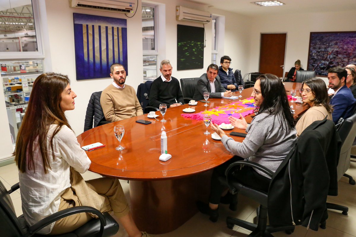 Juliloustau's tweet photo. Estuvimos en @GobCiudadSalta, donde nos reunimos con la intendenta @RomeroBettina con quien dialogamos sobre la importancia de avanzar en un trabajo conjunto para el desarrollo de una industria sostenible e inclusiva y de parques industriales con esta misma mirada. https://t.co/3VPWPWOUjL