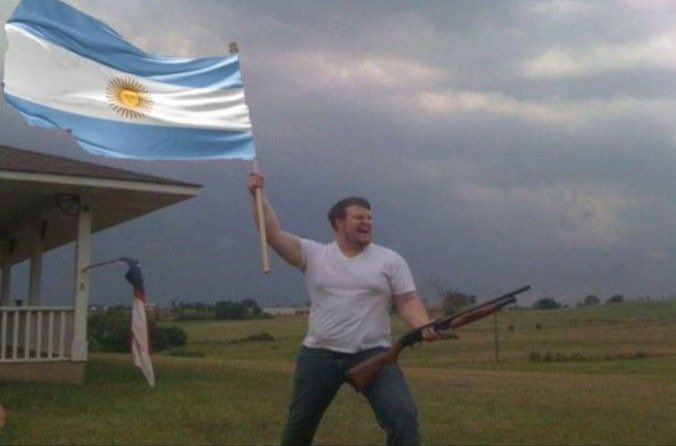RPibxs's tweet photo. Semana del alfajor y hoy 03/05 día de la milanesa. https://t.co/TjnRlWNQZq