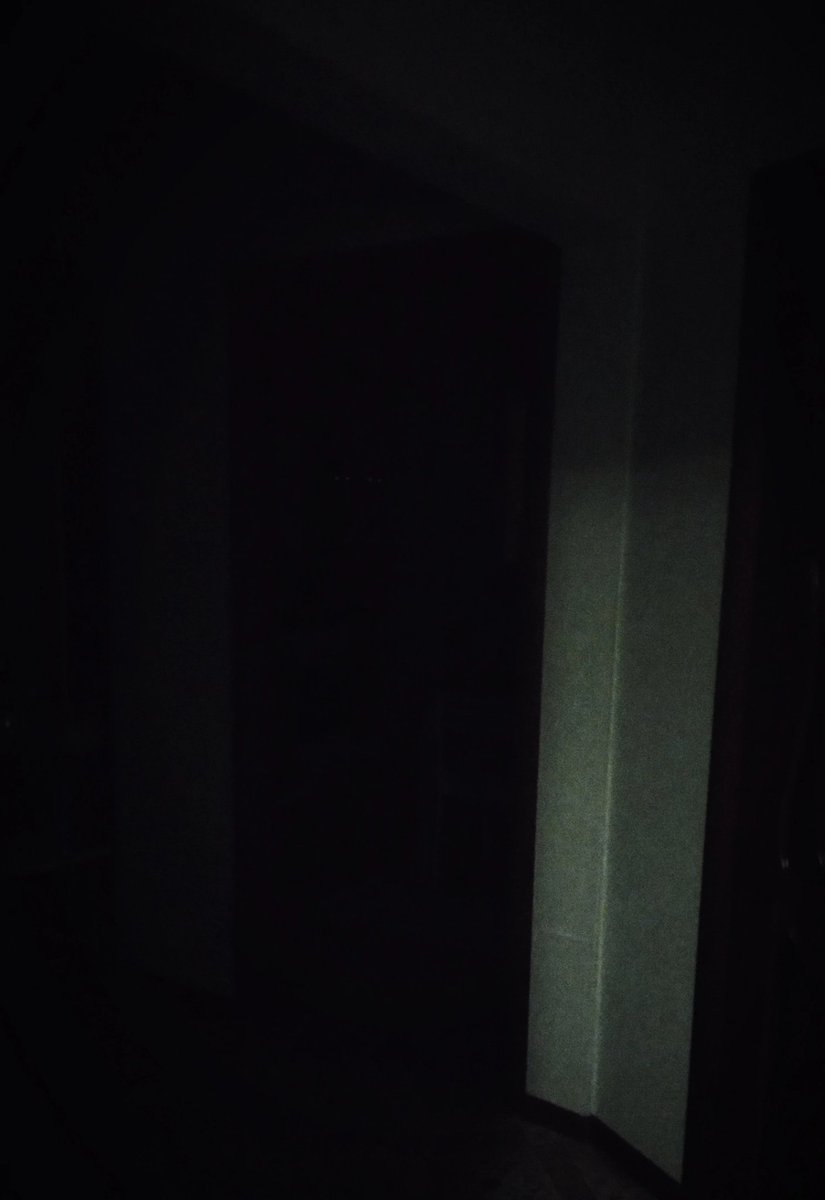 _moon_serpent_'s tweet photo. I nearly screamed jfc... 
I need to sleep more..... https://t.co/KTicAOSEDC