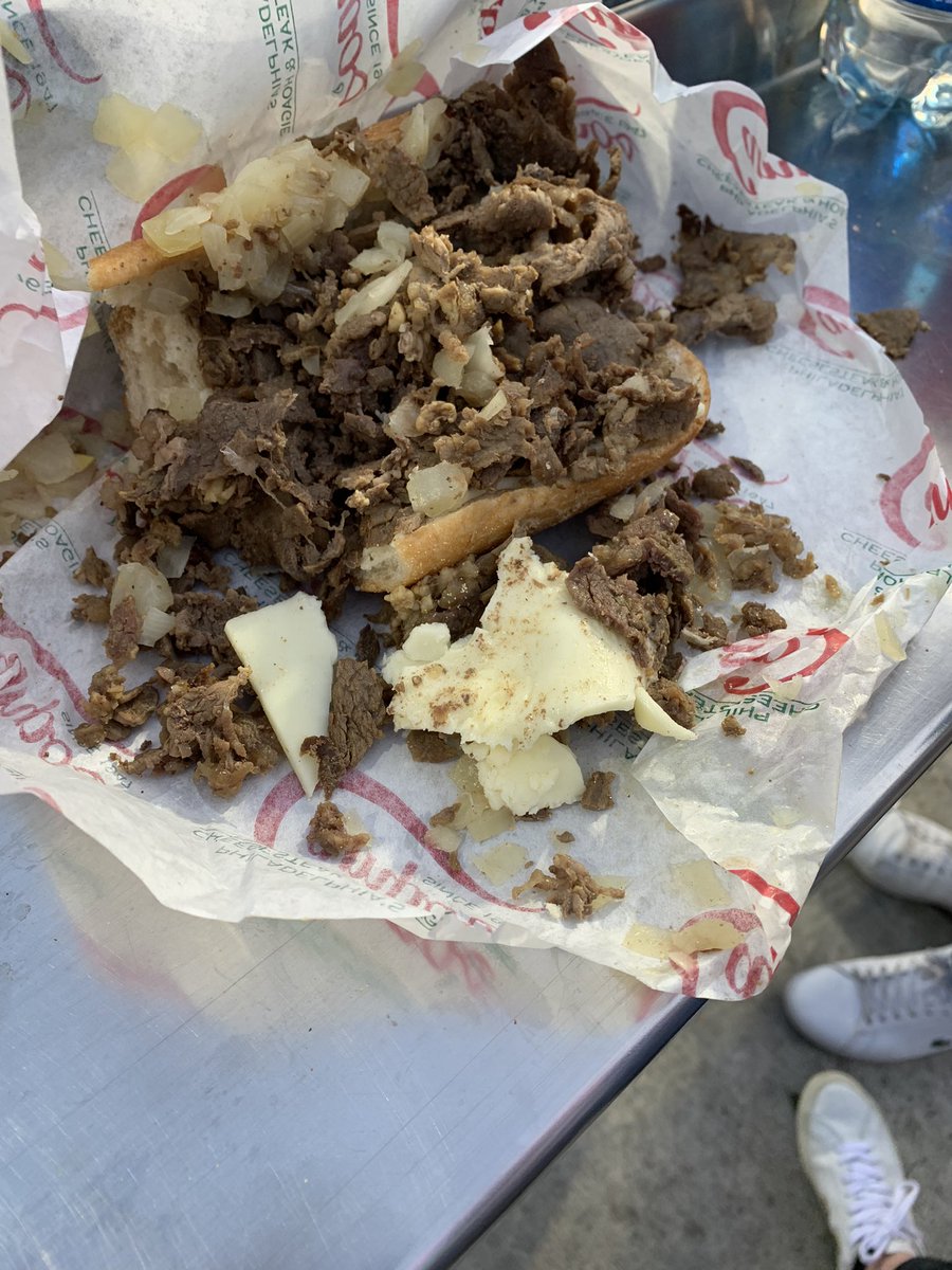SMcK1984's tweet photo. @CamposSteaks what do you call this??? This is a cheesesteak? Nah. It’s definitely not. $13 right in the trash can. https://t.co/bU3PjPHKBW