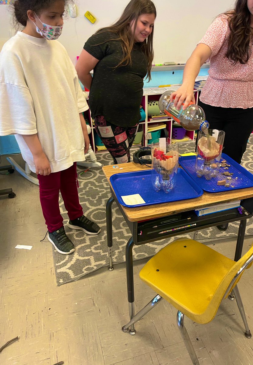 MissMataWTSD's tweet photo. After reading “The Water Princess,” our 4th grade engineers designed water filters out of natural resources! #EarthDay2022 @prpanthers9 🌎 https://t.co/DJS5XLUqkH