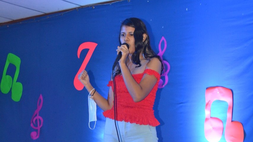 TecNacional's tweet photo. 🔰Estudiantes del @CTPedroAGranada demostraron sus habilidades lingüísticas y artísticas en el idioma inglés rumbo al Festival Nacional de Canto y Deletreo 2022 “It’s English Time”. #SoyTecNicaragua 🇳🇮 https://t.co/gvbIdyPr5m