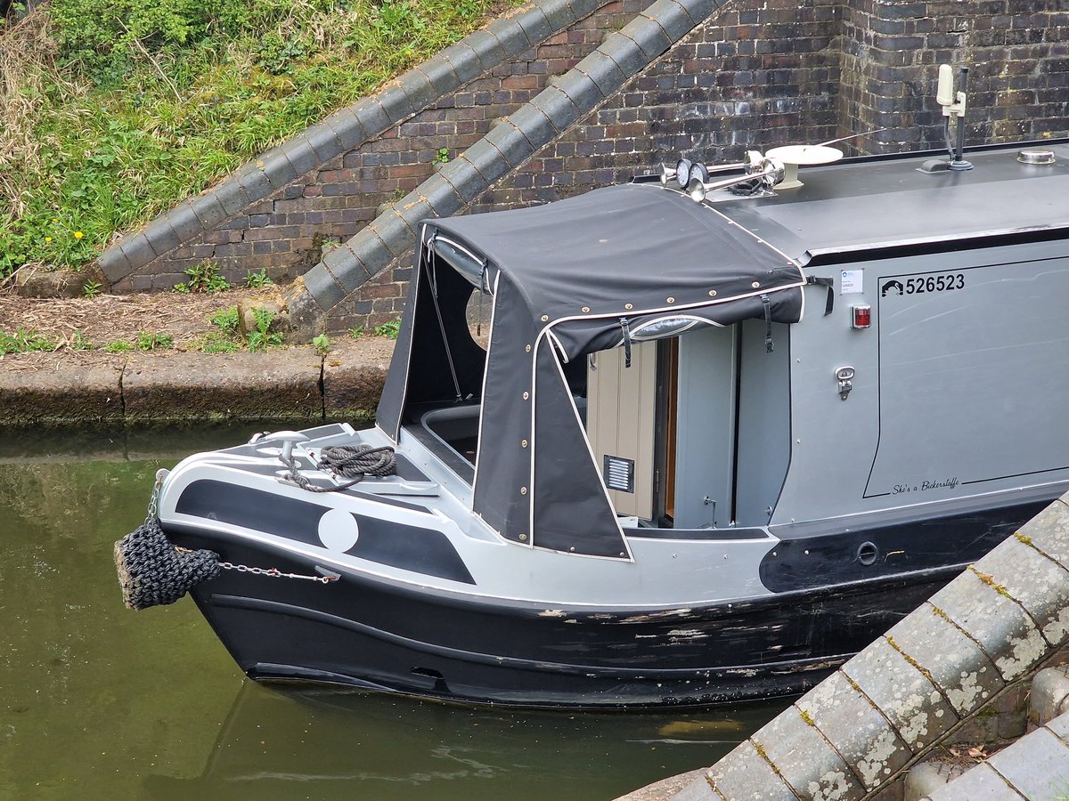 Charlie Ringe tweet media