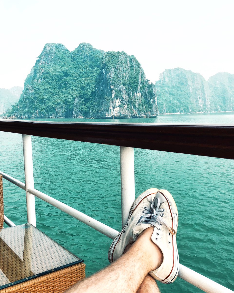 iamryancond's tweet photo. What a time 😍 #Vietnam https://t.co/Puiq0BDMzF