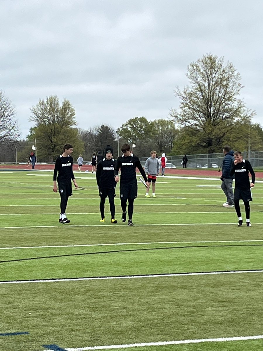 sabercattrack's tweet photo. What a great City Meet our Sabercats had today!! We are so proud of all our athletes!! Lots of PR’s, placements and teamwork!! Cannot wait to celebrate them and all they did this season! 🎉🖤🎉 #sabercatstrong @_STMS233 @pebubba @kchilgenkamp @eric_falls https://t.co/3lqBgOOR4L