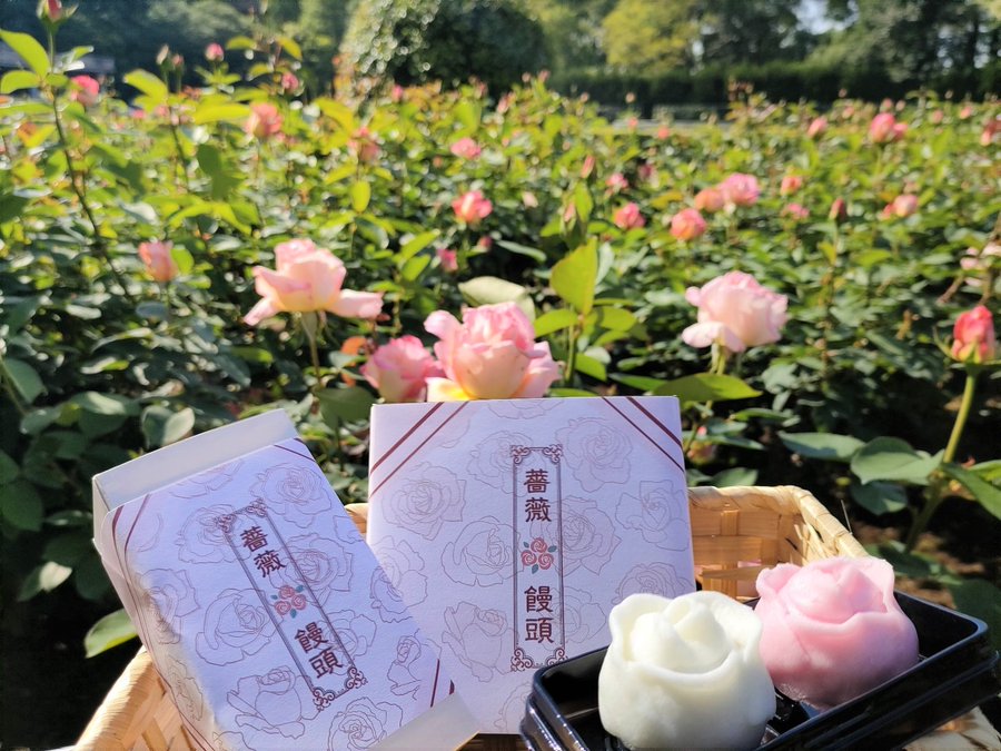 調布市 薔薇饅頭にバラソフト バラを眺めながら食べたい 神代植物公園 のバラスイーツ 比嘉麻友 Yahoo Japan クリエイターズプログラム