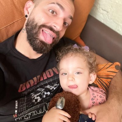 johanmolinag91's tweet photo. #NuevaFotoDePerfil https://t.co/yfUTjowBgu