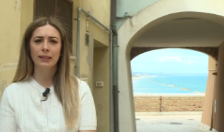 TgrRaiMolise's tweet photo. Alle 7:30 #BuongiornoRegione 
#cronaca #bollettino #covid 
Diretta #allevamento bufale #Rotello progetto recupero ex tossicodipendenti
La passione per il #modernariato 
#artigianato il #tombolo di #Isernia 
concorso per raccontare il #mare attraverso le #fotografie 
#IoSeguoTgr https://t.co/3TBQkSvDaD