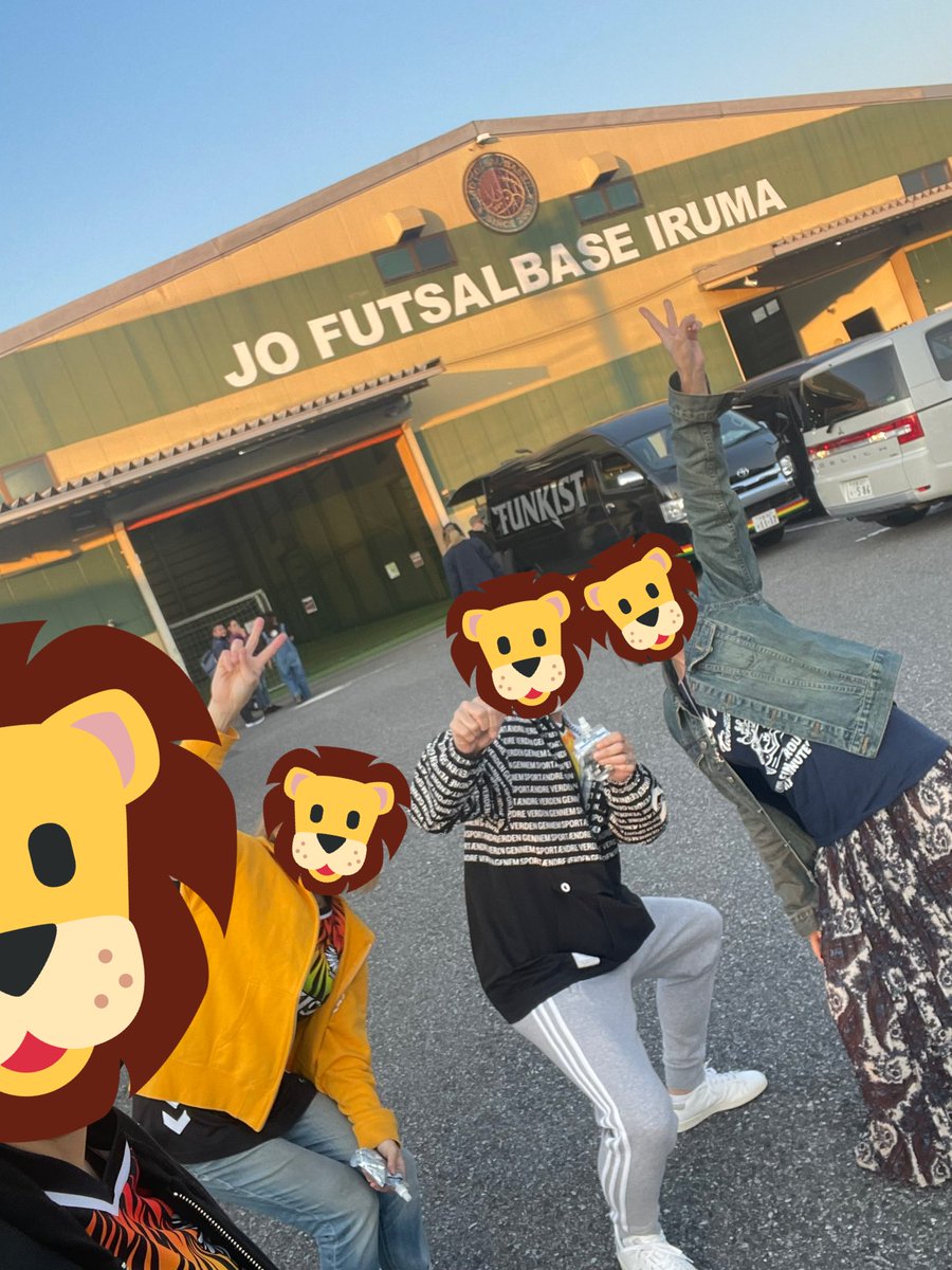 Cyo_FUN_KIST's tweet photo. FUNKIST CUP 2022
音楽とサッカーの祭典!
めちゃくちゃ最高でした⚽✨
球舞Marco.さんと
CHO-1さんの解説も
分かりやすく楽しくて最高で!
選手の皆さん
スタッフの皆さん
会場のJOFUTSALBASE IRUMAの皆さんありがとうございました!!
#FUNKISTCUP
supported by
@gol_deportes @abiles_official https://t.co/WKRCshOW1M