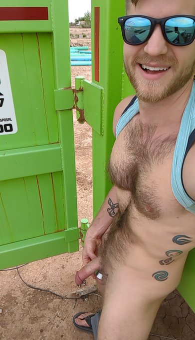 Nice day out ? #gays #gayexhib #teamexhib #gayotter #gayhairy #gaycock #gayoutdoors https://t.co/ZSx