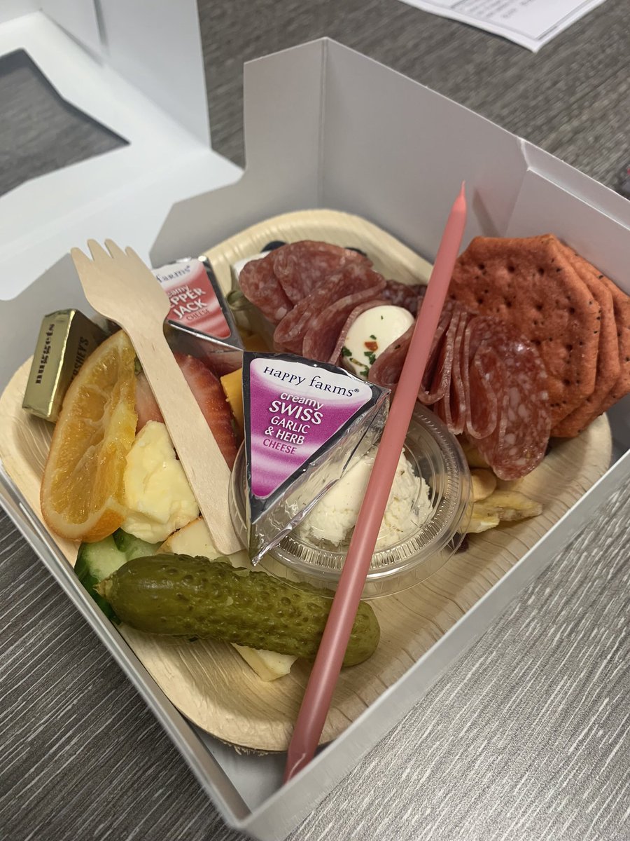 GESThompson's tweet image. So thankful for our @ges_pta spoiling us during Teacher Appreciation Week!!!♥️ @gesshineon @GCISD