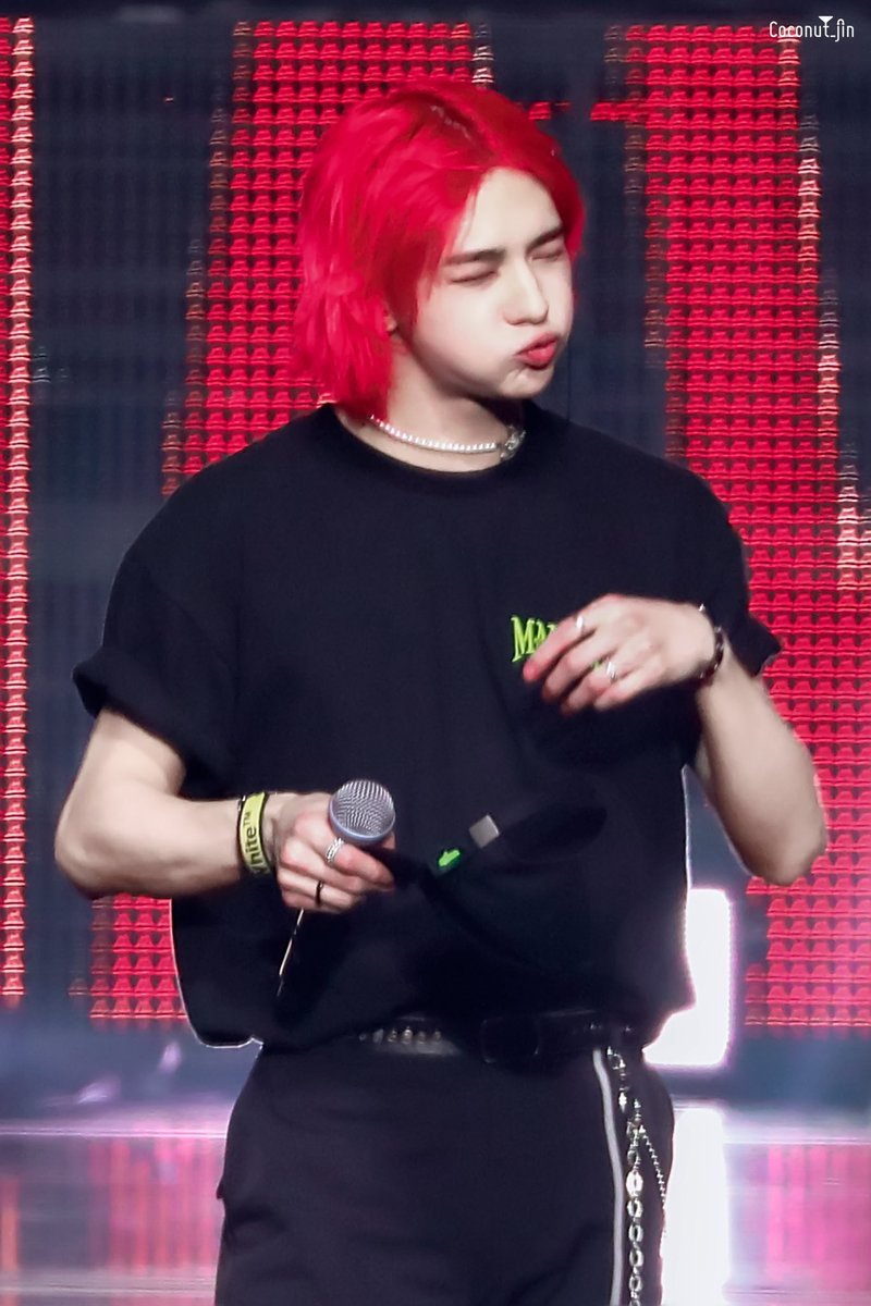 #현진 #LoveSTAY #lovestay #HYUNJIN #hyunjin 

20220501
STRAY KIDS 2ND WORLD TOUR
MANIAC IN SEOUL

 🥟🥟🥟