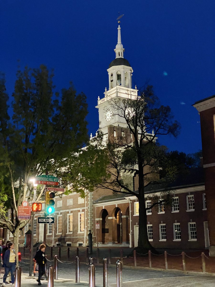 timnphilly's tweet photo. Just a great Spring evening of biking in our nationโs cradle of liberty! ๐๐๐ด๐ปโโ๏ธ๐ณ๏ธโ๐๐๐๐บ๐ธ
#Philadelphia #Philly #BikePhilly #PhillyBikes #IndependenceHall #Independence #PhillyGay #PhillyGays #GayPhilly https://t.co/yTrECMVt8B