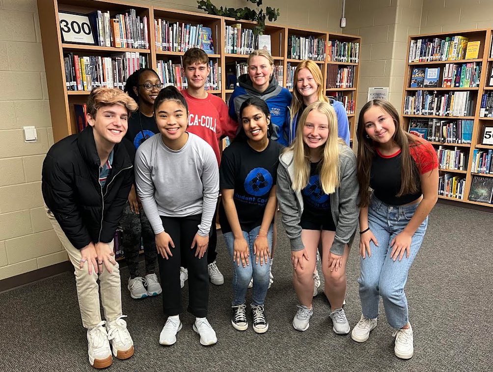 stuco_wrhs's tweet photo. We had our last student council meeting for the 2021-2022 school year today! We will miss these seniors but we know they will do great things! https://t.co/Izus6UZziU