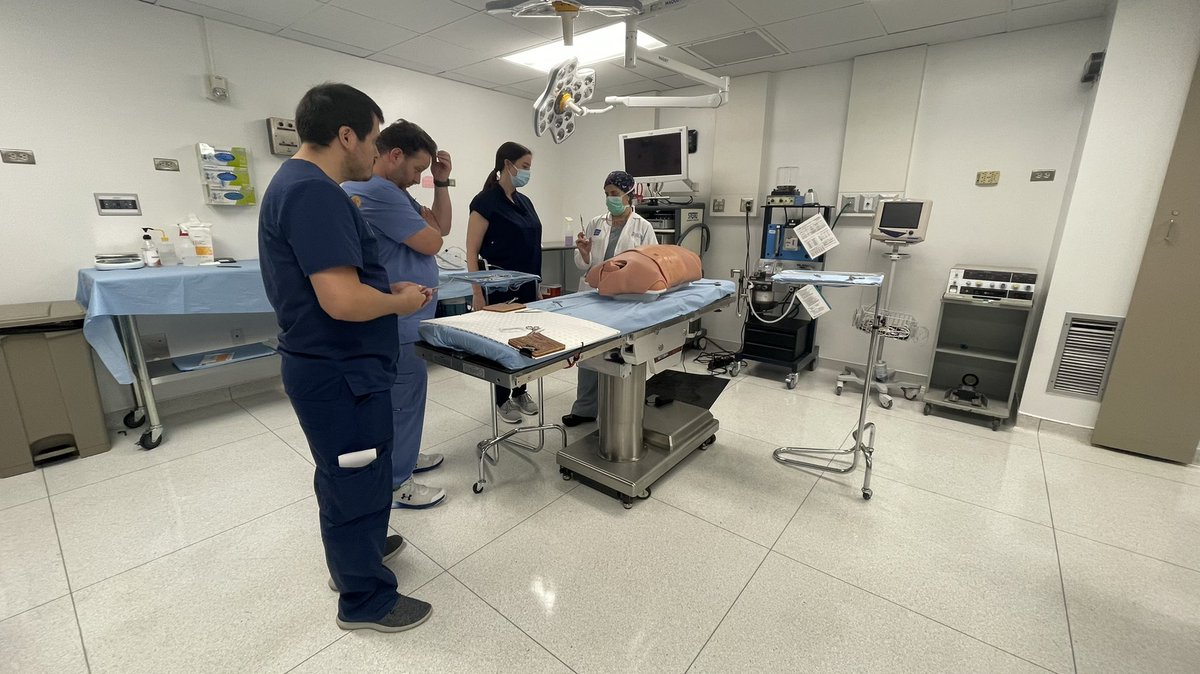 Holly Clayton tweet media