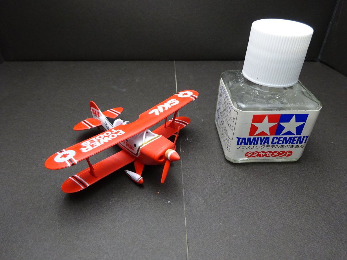 HCCJnfmIAWa2JKJ's tweet photo. #航空機モデル #CanadianRed #Pitts #S2A #エルエス #72scale https://t.co/W8Tzu7ka8J