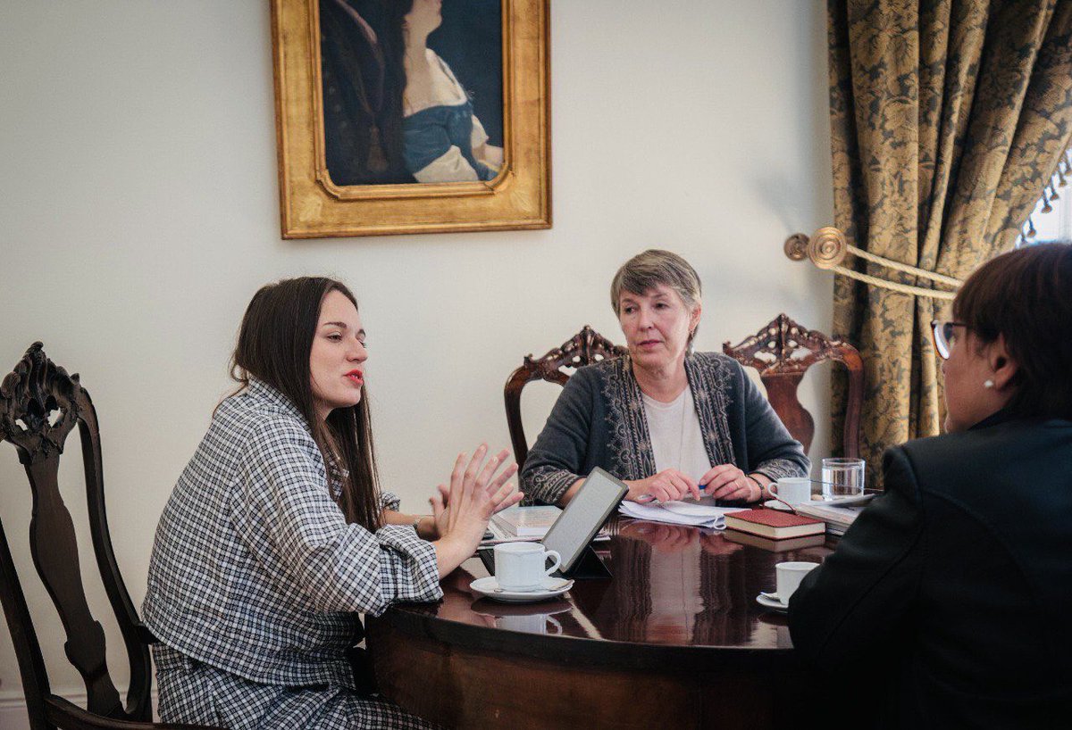 Irina Karamanos tweet media