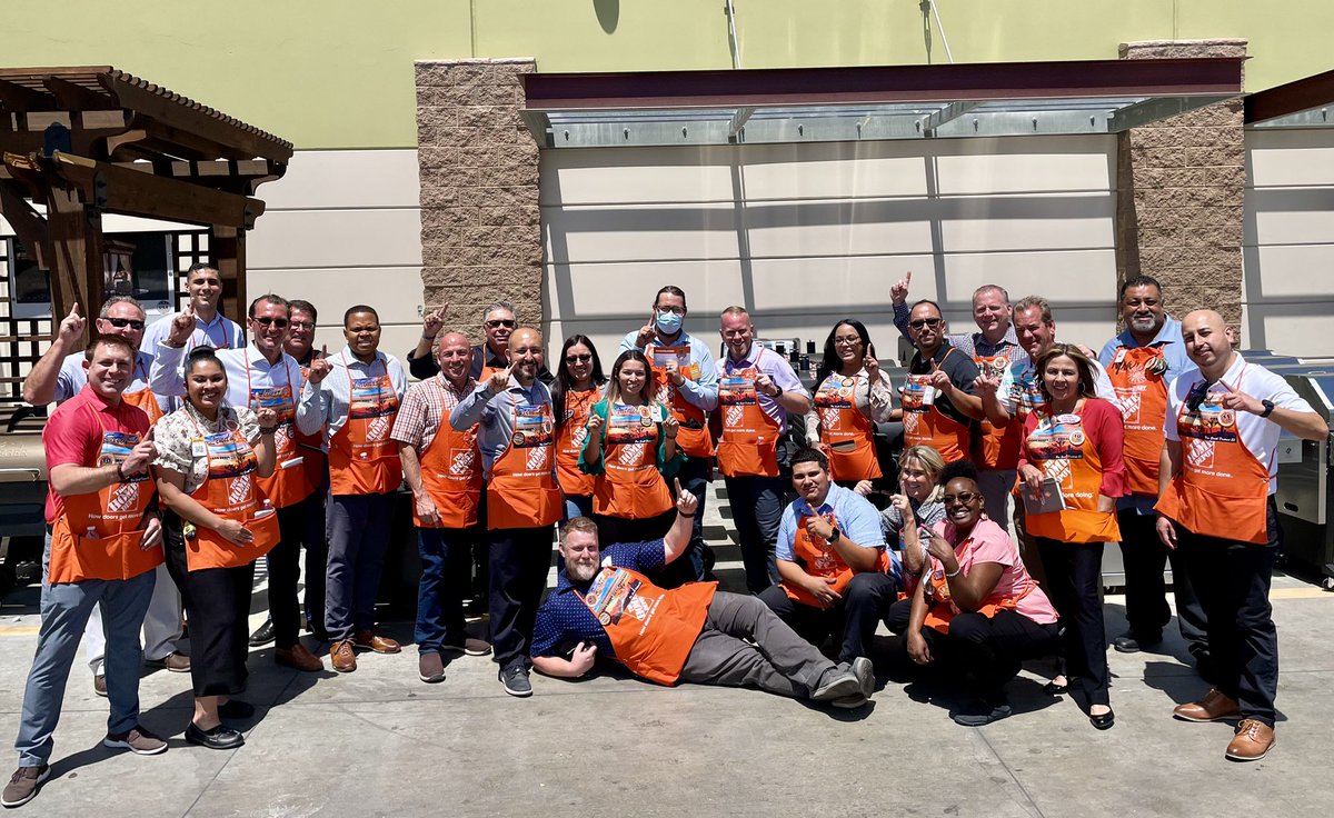 Natalie Lubinsky (@natalielubinsky) on Twitter photo Thank you to the divisional, regional, and district staff for allowing us to present our business today! Great job to everyone who participated and helped make this a great walk. You all rock! #pacsouth <a href="/chrisberghd/">@ChrisBergHD</a> <a href="/JabarrBean/">Jabarr Bean</a> <a href="/Steven_Mousseau/">Steven Mousseau</a> <a href="/LindaDelgadoDSM/">Linda Delgado</a> <a href="/ngarcia175/">Norma Garcia</a> Thank you to the divisional, regional, and district staff for allowing us to present our business today! Great job to everyone who participated and helped make this a great walk. You all rock! #pacsouth <a href="/chrisberghd/">@ChrisBergHD</a> <a href="/JabarrBean/">Jabarr Bean</a> <a href="/Steven_Mousseau/">Steven Mousseau</a> <a href="/LindaDelgadoDSM/">Linda Delgado</a> <a href="/ngarcia175/">Norma Garcia</a>