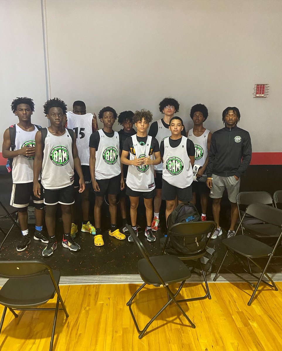 Got good reps this past weekend with 15u/2025 group 🔥 First weekend out together at #FireandIce made the platinum bracket along with some pretty good 2025 groups. Finished 2-1 excited about where we’ll be by the end of the summer 🔥 CFCA 2025 group was on fire (#’s 1, 2, 3, 9)