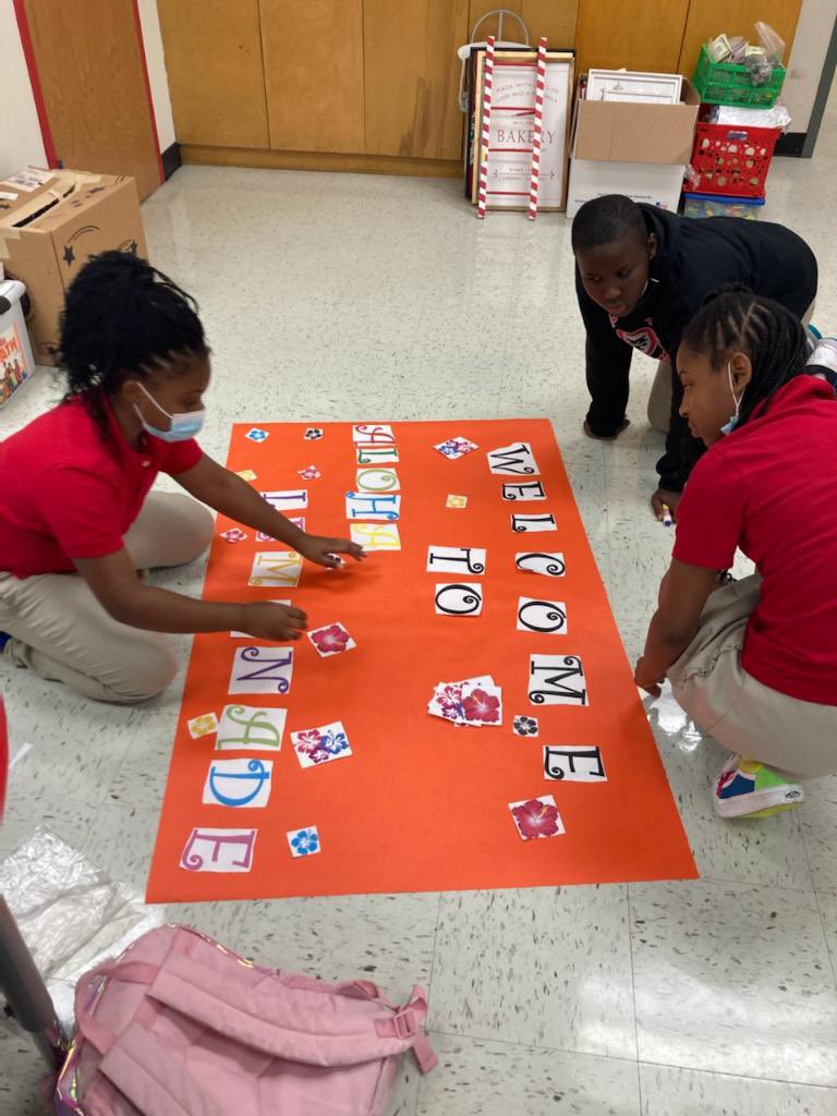 Mark Twain School for the Talented & Gifted tweet media