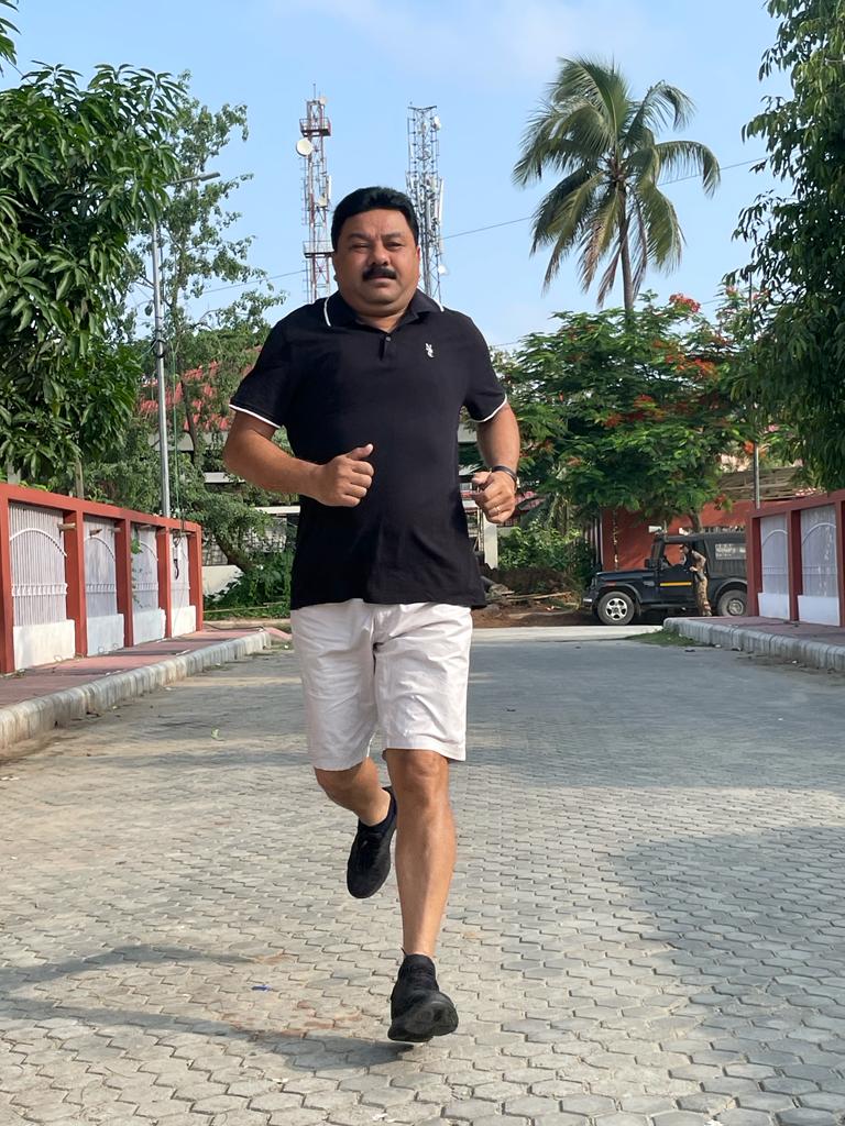 RanjeetkrDass's tweet photo. ✍️ "সোণৰ দ্ৰাবক সুৱগা , কামৰ দ্ৰাবক অভ্যাস"

#সুপ্ৰভাত
#Goodmorning

সকলোকে পুৱাৰ সম্ভাষণ জনাইছোঁ ৷ আপোনালোক সকলোৰে কুশল হওঁক তাকে কামনা কৰিছোঁ ৷ https://t.co/yebl4aOWNP