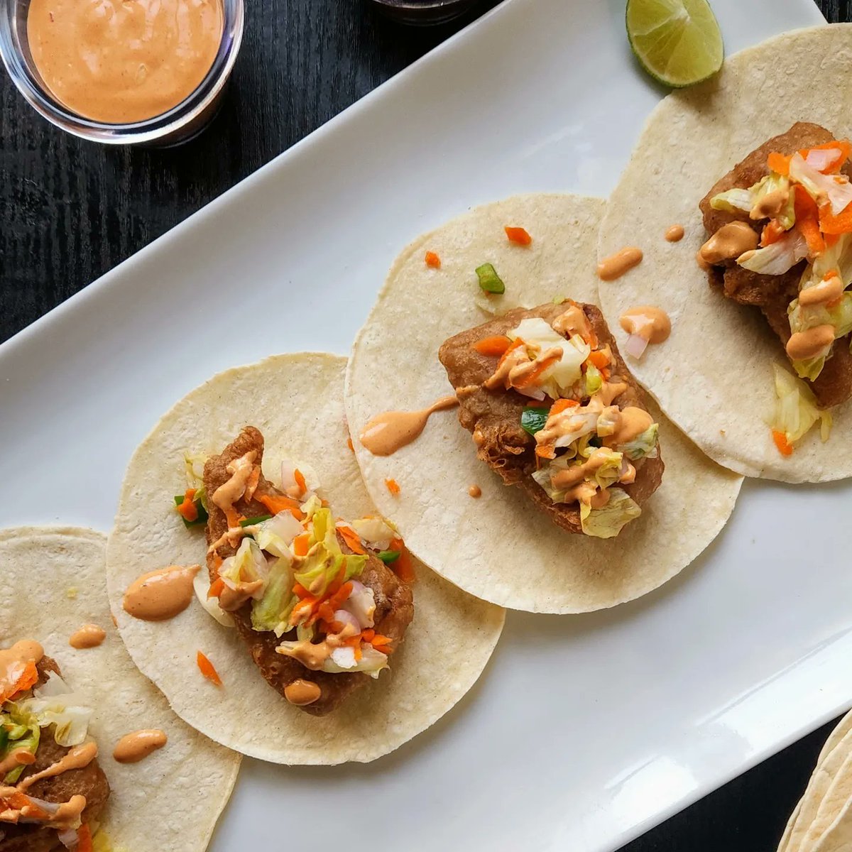 onelovecooking's tweet photo. Taco Tuesday: Fish Tacos with Chipotle Crema, Slaw, Guacamole and Plantains 😋

#TacoTuesday #fishtacos #tacos #Food #foodblogger #Foodie #fish #foodblog #Guacamole #chipotlecrema  #Plantains #dinner #dinnertime https://t.co/67LcLi7dx9