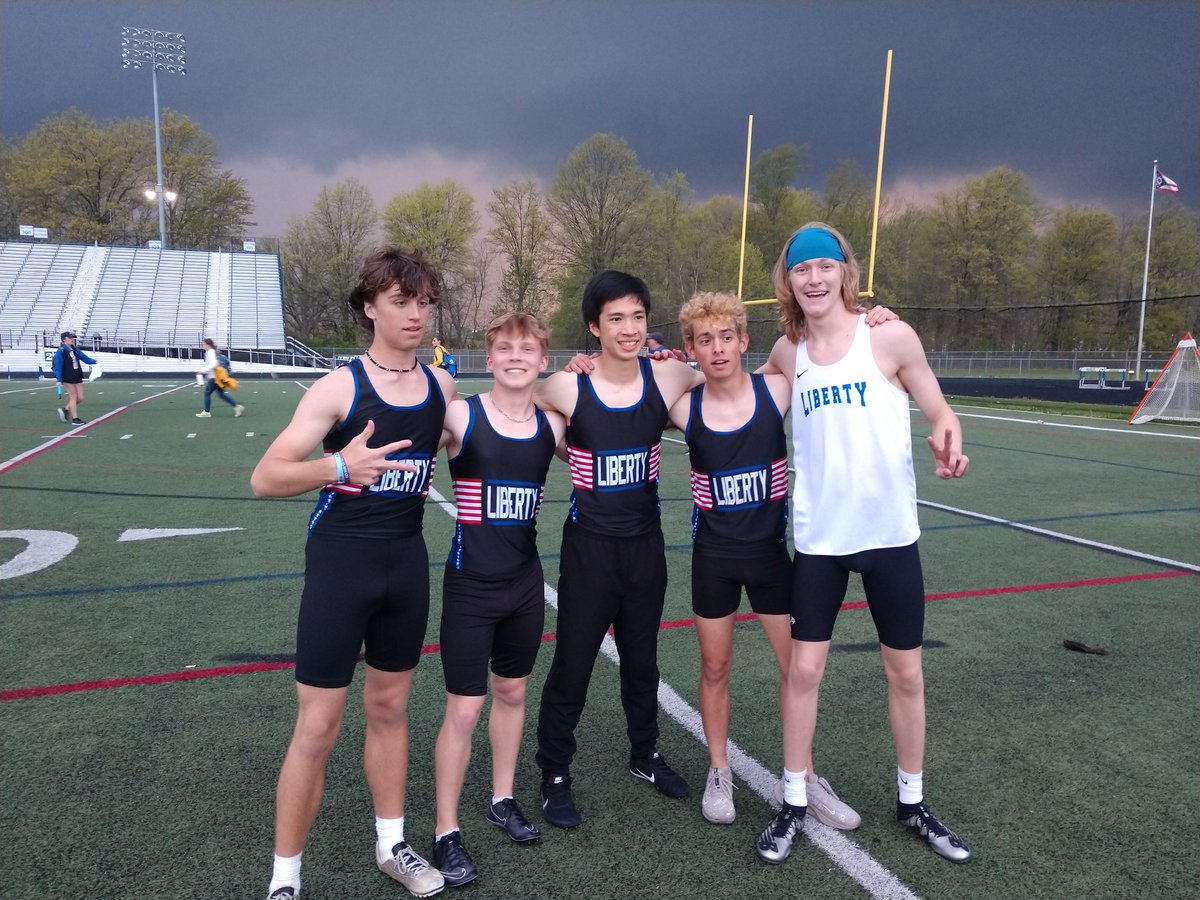 CoachCikach's tweet photo. Weather could not stop a successful Senior Night! #libertyconditions @Tannerwillliams @tony_tolford @benhburton https://t.co/WSfiuobloN