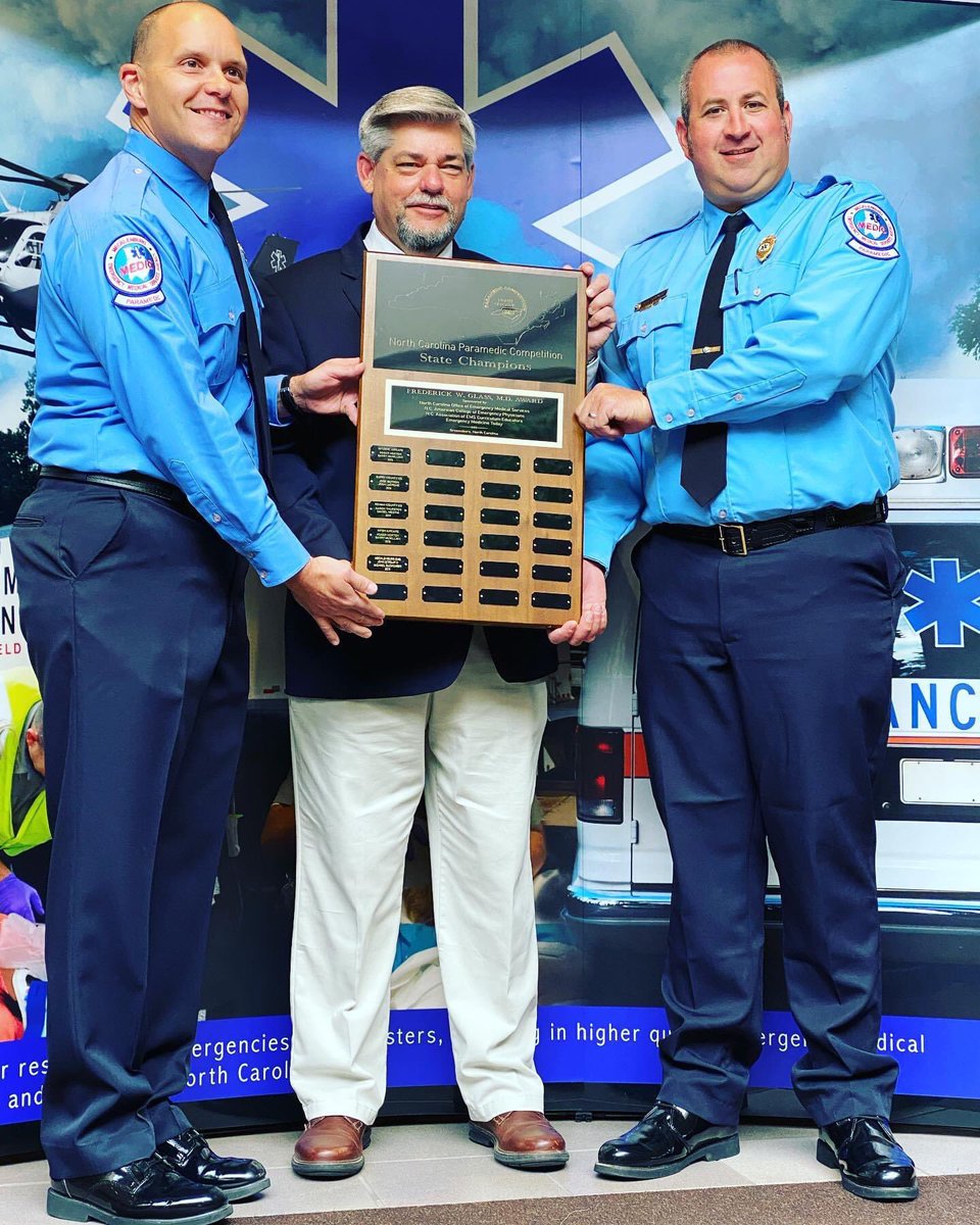 Huntersville_FD's tweet photo. WOW! For the second year in a row; HFD part time members John Stroup & Mike Dudkowski won the NC State Paramedic Competition in Greensboro. Stroup works full time as a Paramedic for @MecklenburgEMS & Dudkowski works full time as a FF for @charlottefire #OneTownOneTeam #HFDproud https://t.co/Xd80hgdFcx