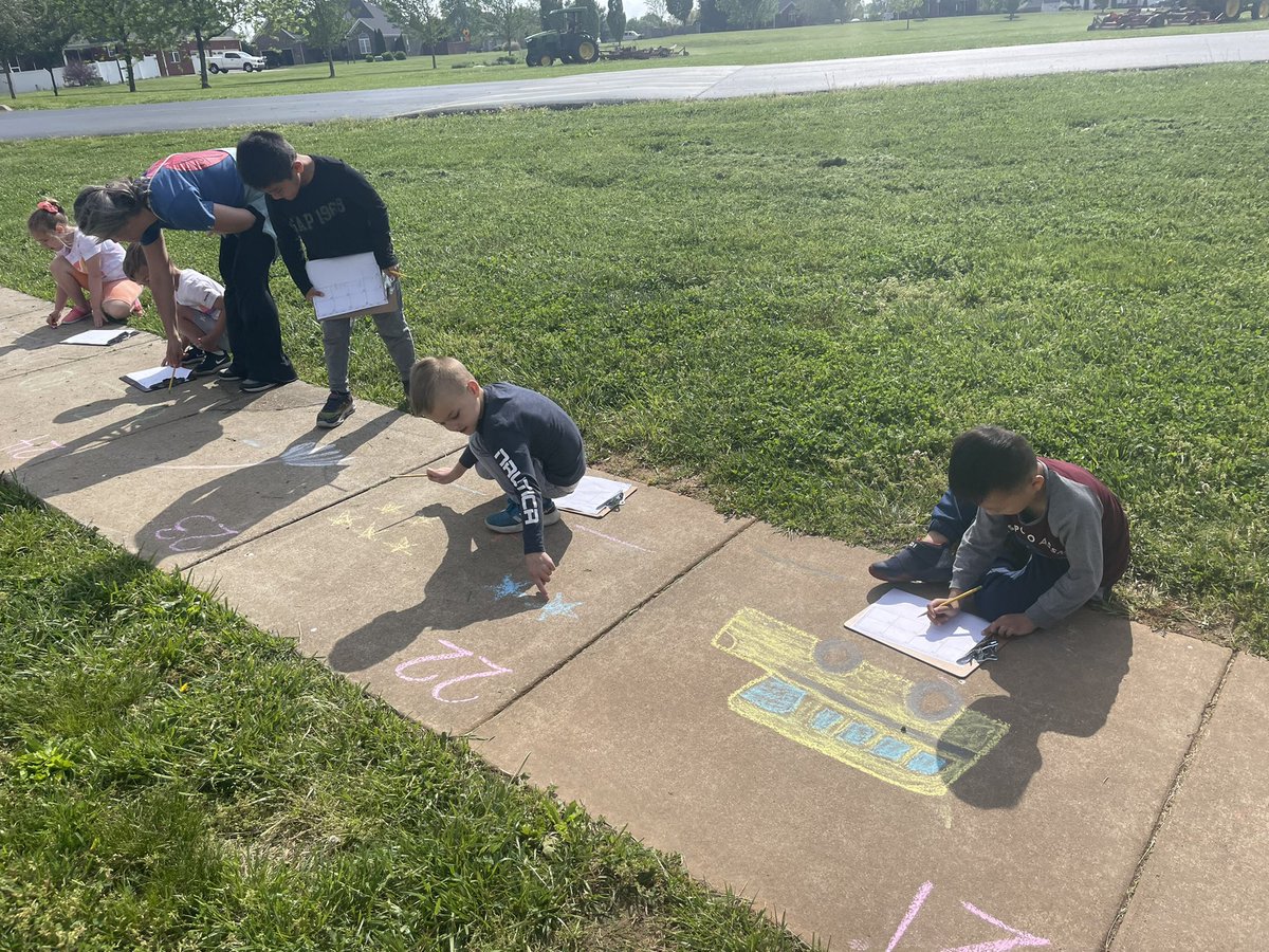 CalvertsKinders's tweet photo. We had fun playing “Sidewalk Scoot” to review some of the things we have learned this year in kindergarten.  Can’t believe there are only 11 days left! @JresRockets https://t.co/pz6WY0WpMN