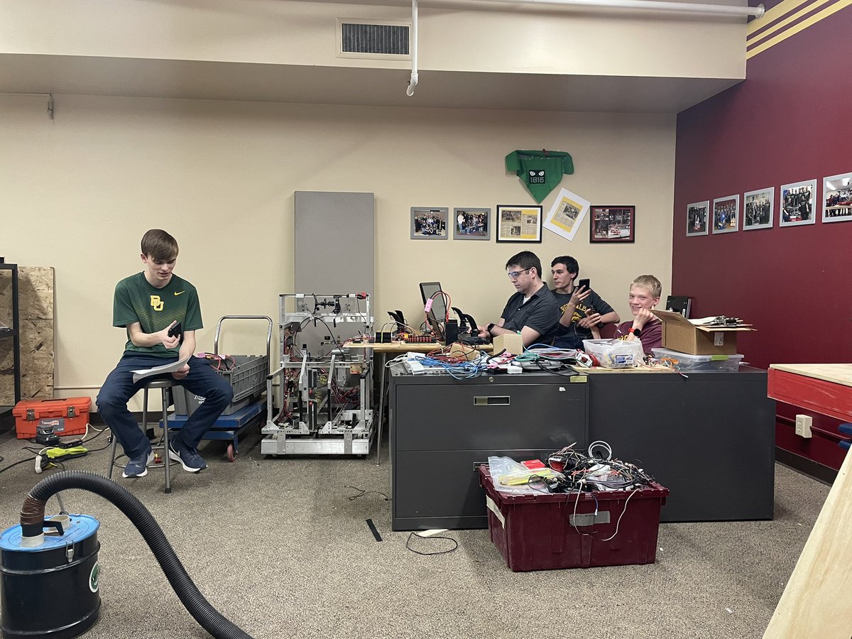 #grittyunderdogs excited to compete at MSHSL champs but talking over the benefit of C++ at the moment. Might be late to switch says the programming mentor. 😂