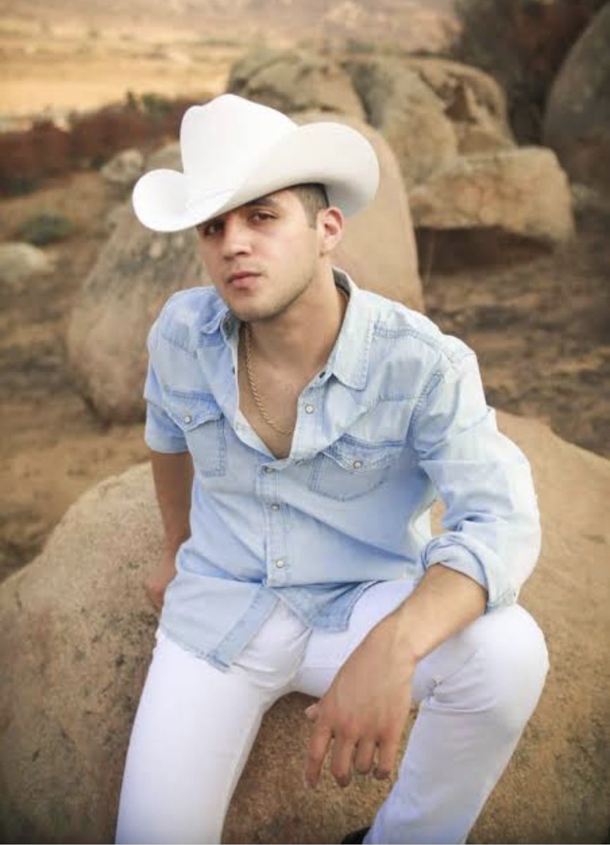 Próximamente Giovanny Ayala presenta su tema “Quien se apunta”