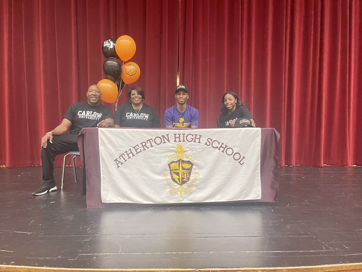 Moe Moore tweet media