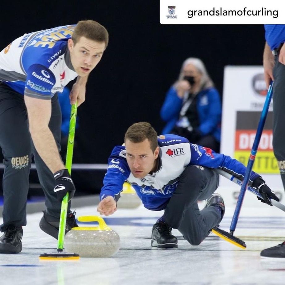 Bradley Thiessen (@bradcurler) on Twitter photo First look and first impressions of NEW <a href="/GoldlineCurling/">Goldline Curling</a> broom and gloves:
πͺ π§ΉBroom seems to noticeably carry it farther
π€ gloves are like wide receiver gloves #sticky #good #curling First look and first impressions of NEW <a href="/GoldlineCurling/">Goldline Curling</a> broom and gloves:
πͺ π§ΉBroom seems to noticeably carry it farther
π€ gloves are like wide receiver gloves #sticky #good #curling