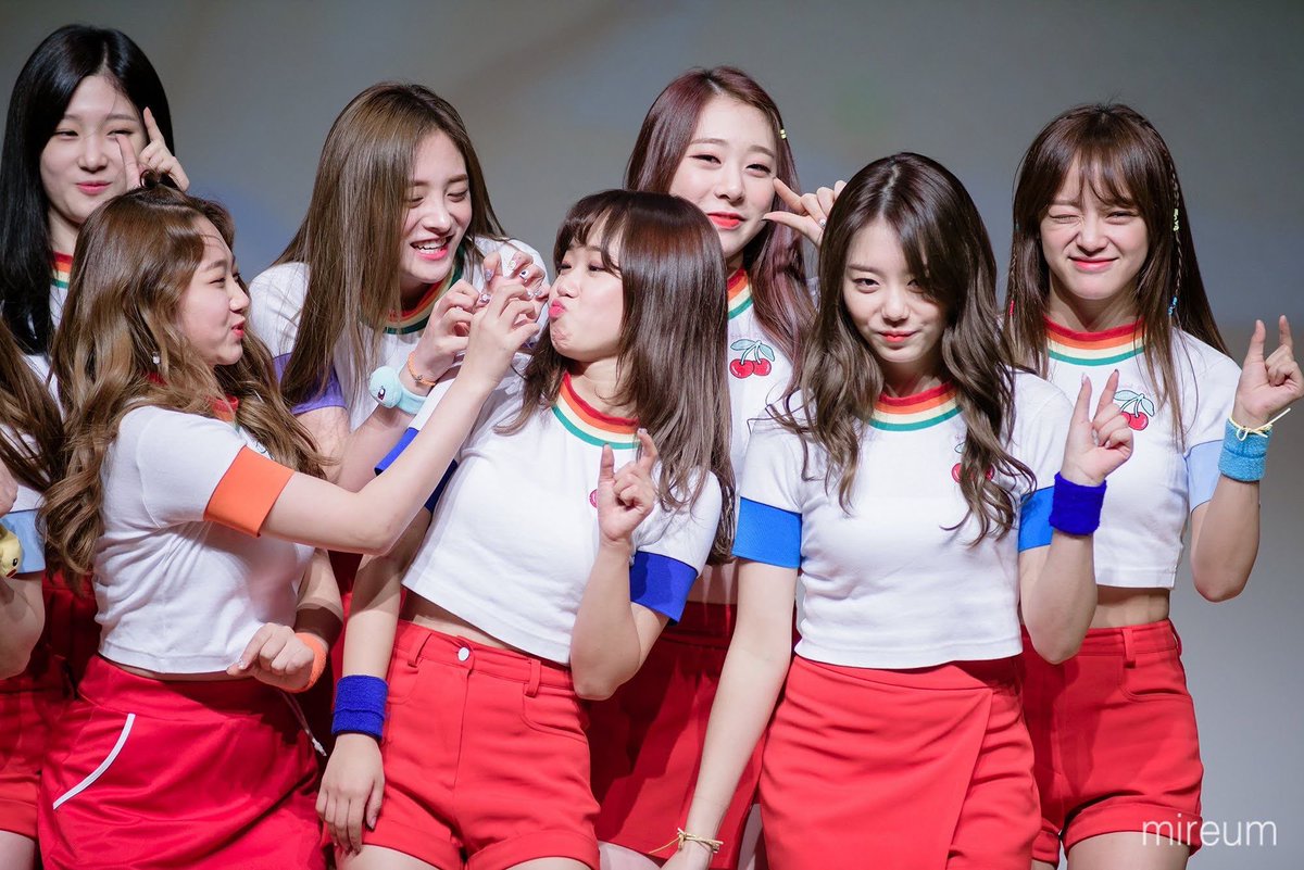hourlyIOI_'s tweet photo. You’re my happiness 🍦

6 Years With I.O.I 

#6Years_With_IOI #6YearsWithIOI #IOI #아이오아이 @ioi_official_ https://t.co/BC9T0GhNWs