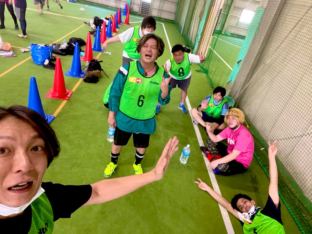 TAKA_GreenWorld's tweet photo. GreenWorldとBASEとGreatLuckFES連合軍で #FUNKISTCUP に出場してきました!3戦全敗!負けたら即ライブがこんなにもキツいものとは思ってませんでした。来年絶対優勝したい!コロナでお久しぶりばかりで初めましてもあって本当に温かい1日でした。
【supported by】
@gol_deportes @abiles_official https://t.co/AivG8jgin4