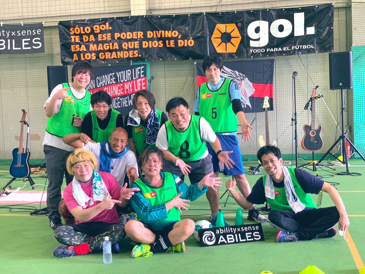 TAKA_GreenWorld's tweet photo. GreenWorldとBASEとGreatLuckFES連合軍で #FUNKISTCUP に出場してきました!3戦全敗!負けたら即ライブがこんなにもキツいものとは思ってませんでした。来年絶対優勝したい!コロナでお久しぶりばかりで初めましてもあって本当に温かい1日でした。
【supported by】
@gol_deportes @abiles_official https://t.co/AivG8jgin4