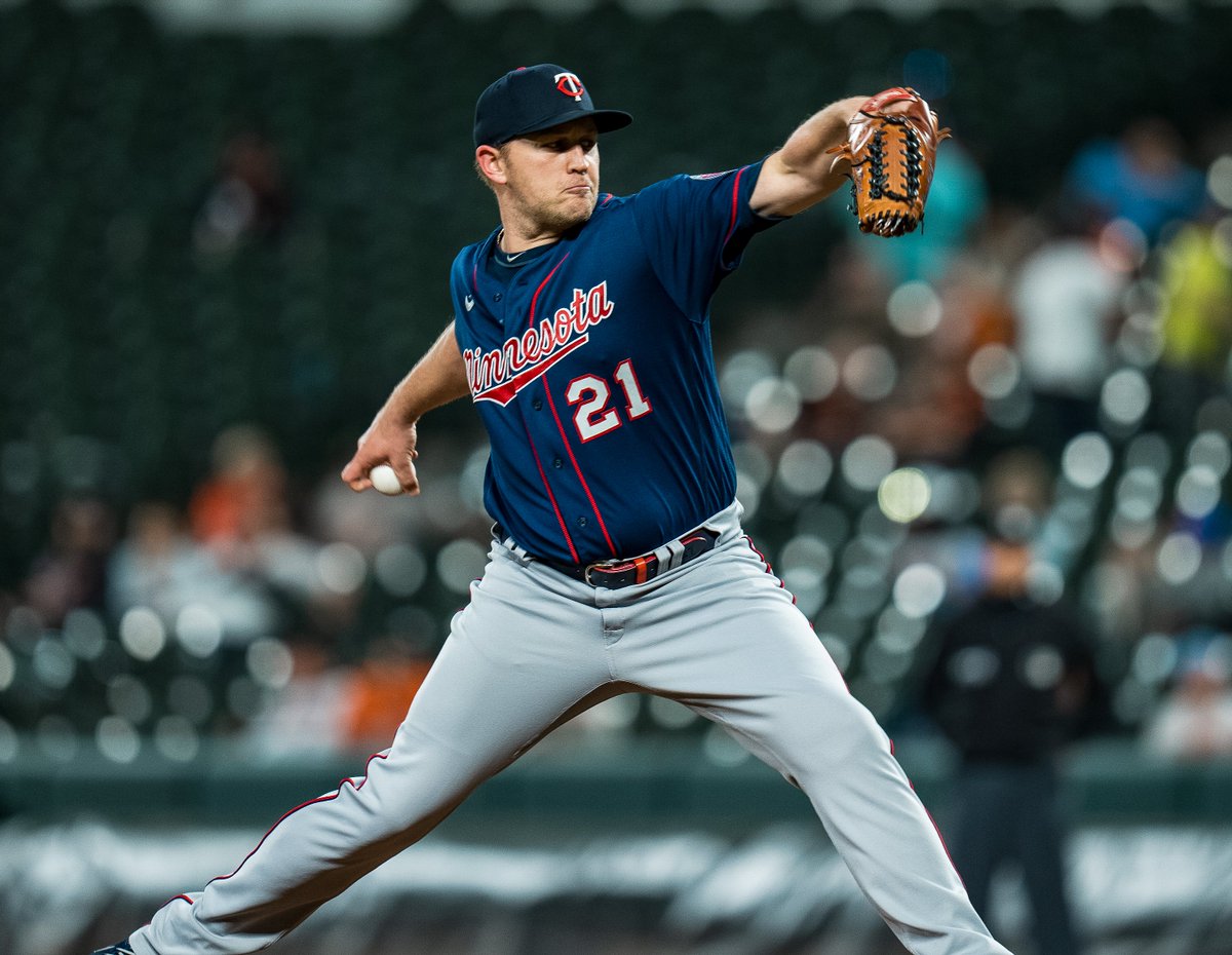 Our ‘pen, again 🔥🔥🔥🔥🔥
 
<a href="/cthielbar56/">Caleb Thielbar</a>, <a href="/TheDoof13/">Tyler Duffey</a>, <a href="/CodyStashak/">Cody Stashak</a>:

4.1 IP
0 R
1 H
5 K

10 in a row sent down

#TwinsWin | #MNTwins